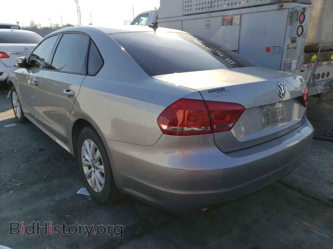 2014 VOLKSWAGEN PASSAT - VIN: 1VWAP7A3XEC007736 - Фото 2