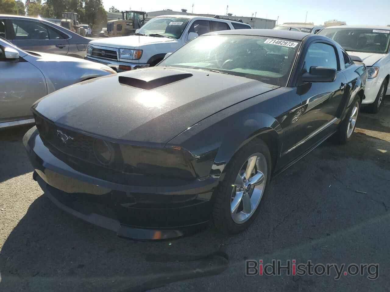 Photo 1ZVFT82H475250225 - FORD MUSTANG 2007