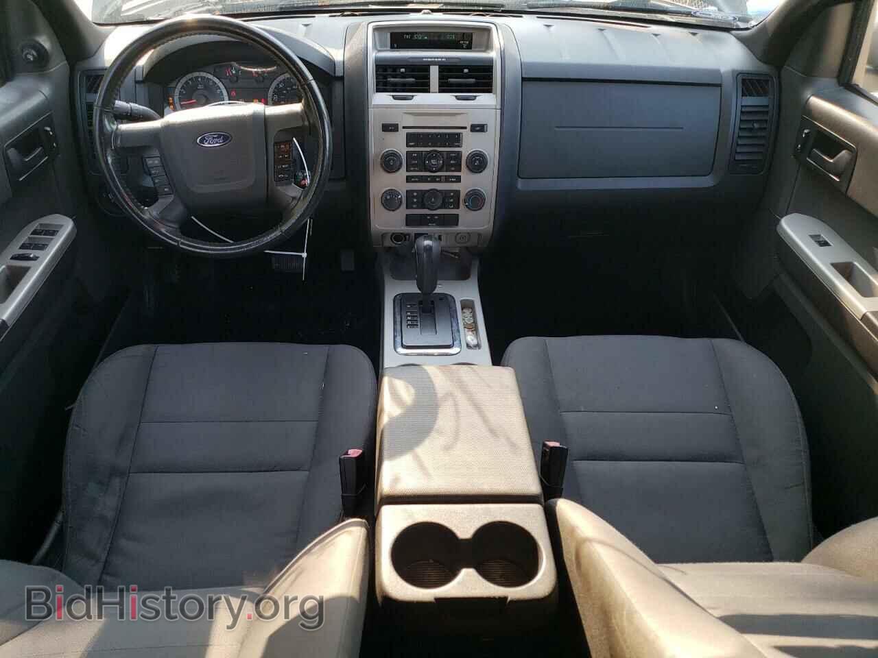 2011 FORD ESCAPE - VIN: 1FMCU0DG9BKC62062 - Photo 8