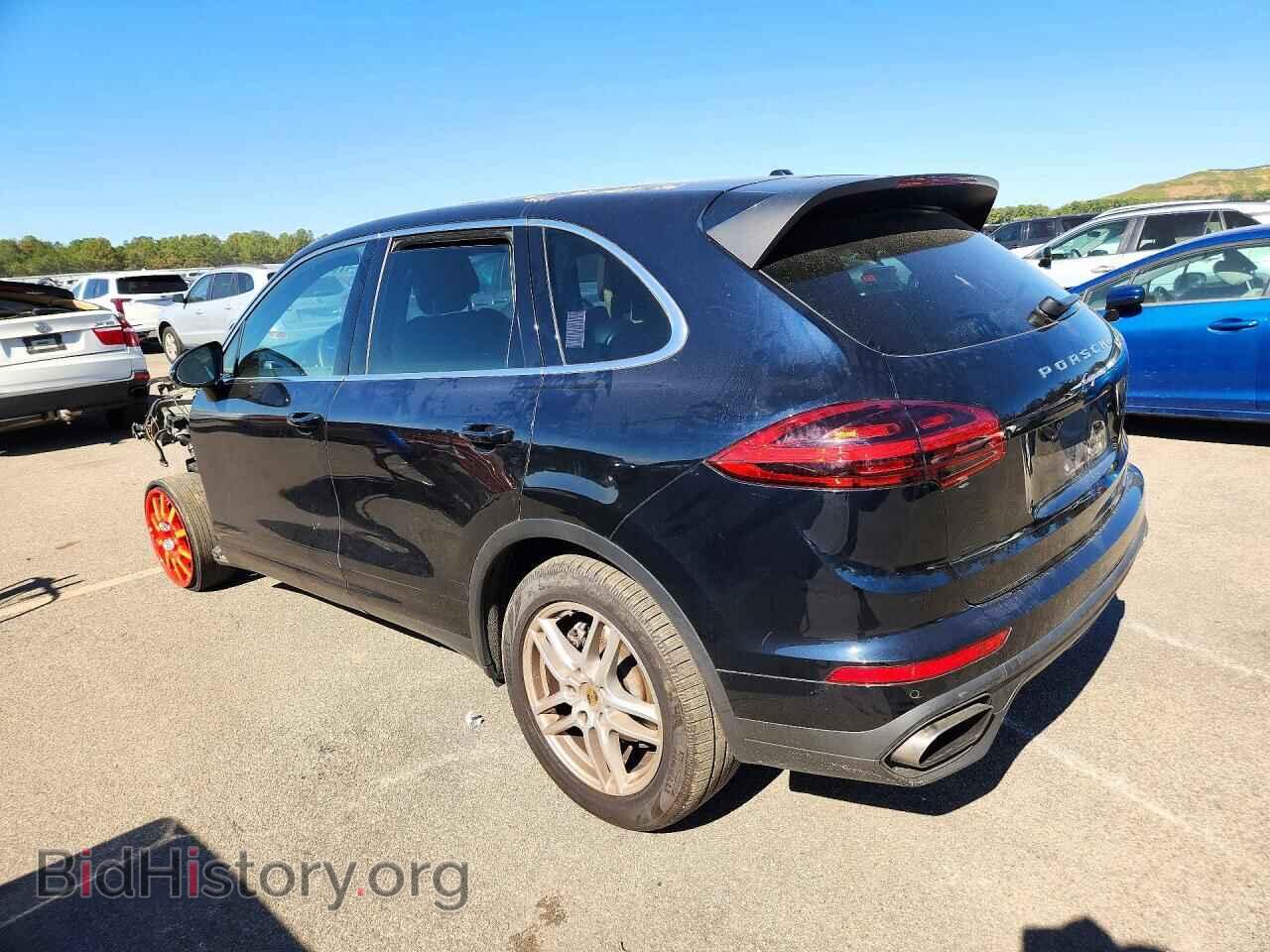 2016 PORSCHE CAYENNE - VIN: WP1AA2A25GLA09507 - Photo 2