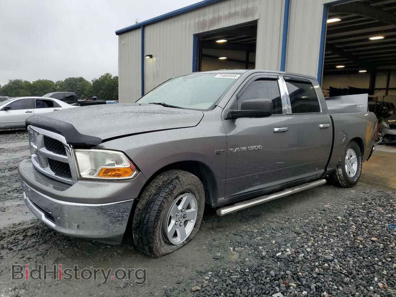 Photo 1D7RB1CT8BS554137 - DODGE All Models 2011
