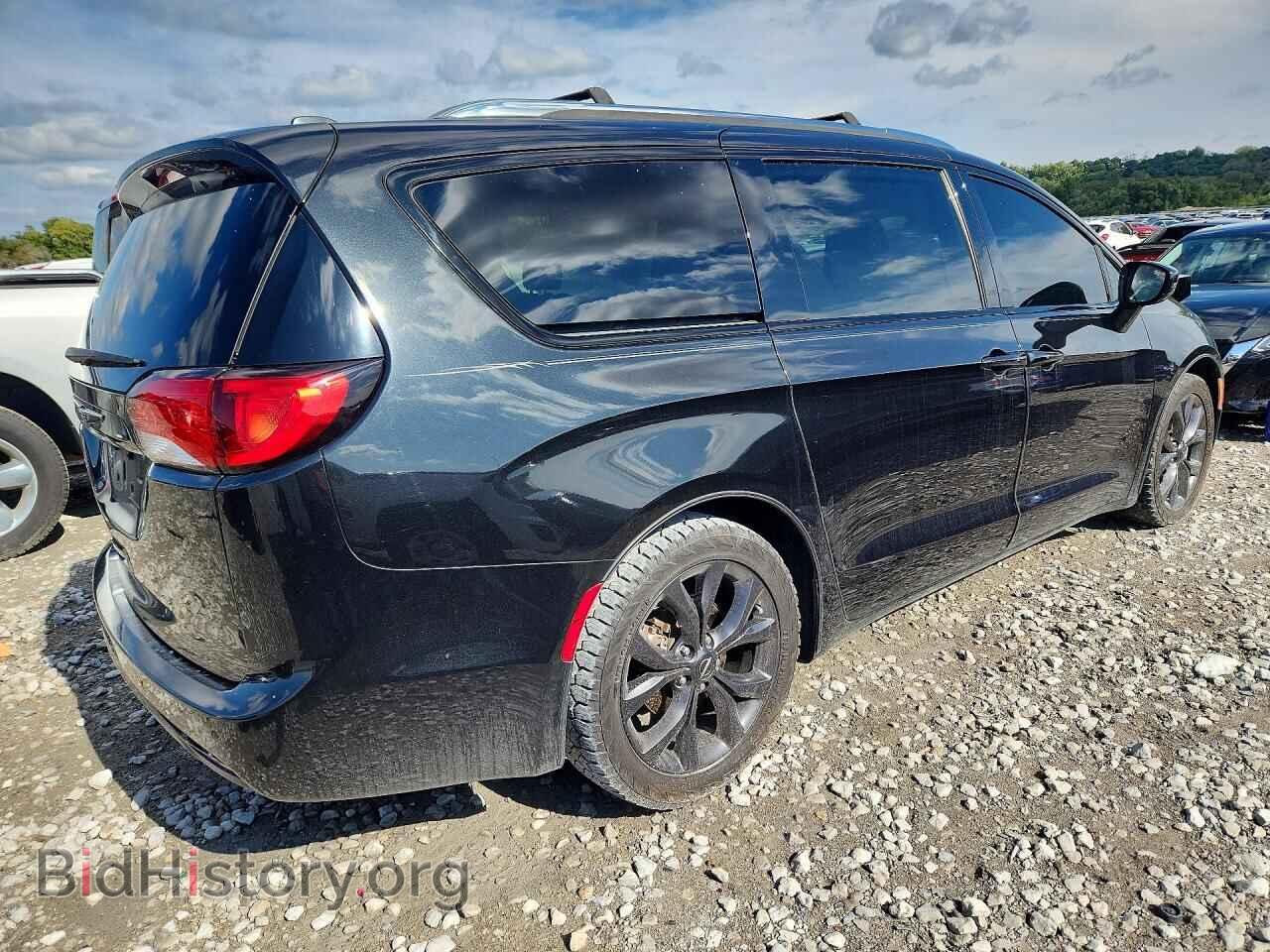 2018 CHRYSLER PACIFICA - VIN: 2C4RC1FG3JR361934 - Фото 3