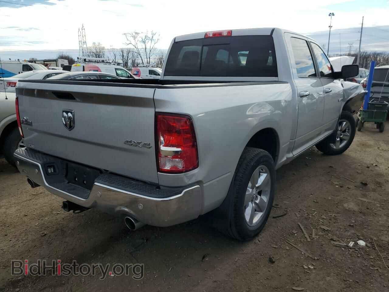 2017 RAM 1500 - VIN: 3C6RR7LT9HG738700 - Фото 3
