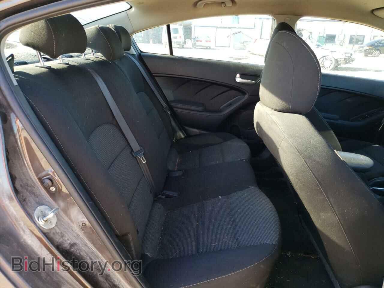 2017 KIA FORTE - VIN: 3KPFK4A72HE116262 - Фото 10