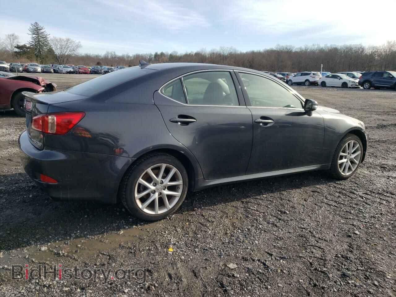 2011 LEXUS IS - VIN: JTHCF5C24B5046246 - Photo 3