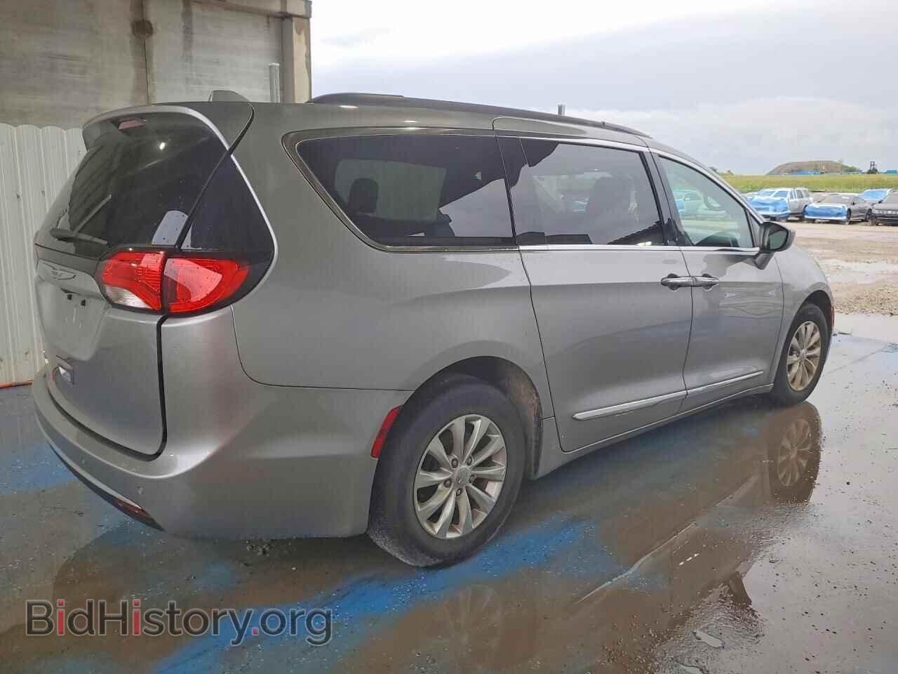 2017 CHRYSLER PACIFICA - VIN: 2C4RC1BG1HR544068 - Фото 3
