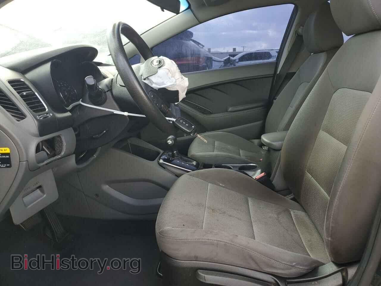 2017 KIA FORTE - VIN: 3KPFK4A75HE129751 - Фото 7