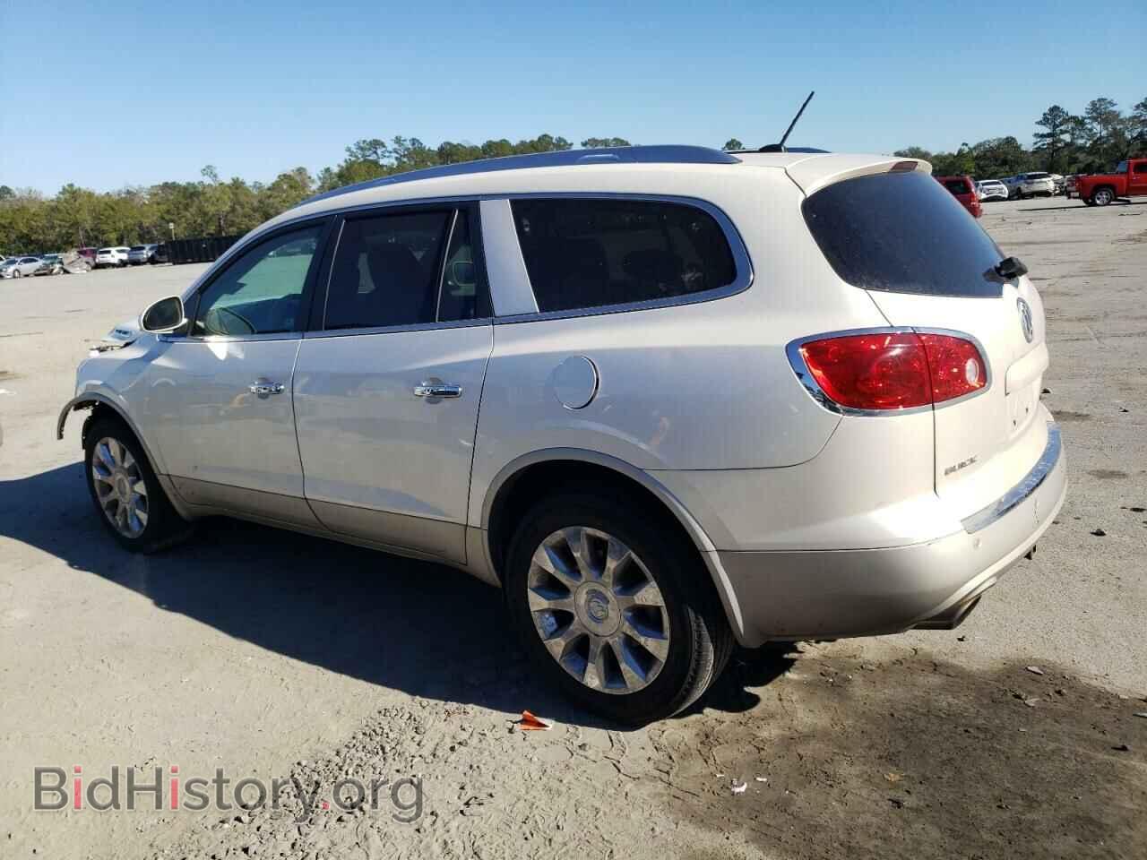 2011 BUICK ENCLAVE - VIN: 5GAKRCED8BJ340801 - Фото 2