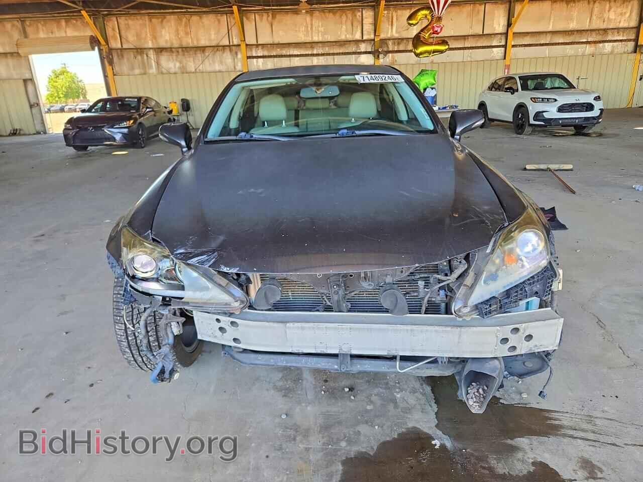 2011 LEXUS IS - VIN: JTHBF5C20B5156755 - Photo 5