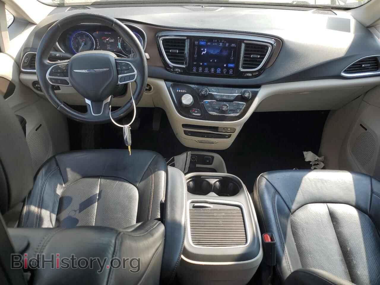 2017 CHRYSLER PACIFICA - VIN: 2C4RC1EG7HR592007 - Photo 8