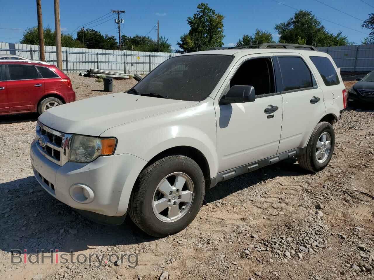Фотография 1FMCU0D7XCKA17563 - FORD ESCAPE 2012