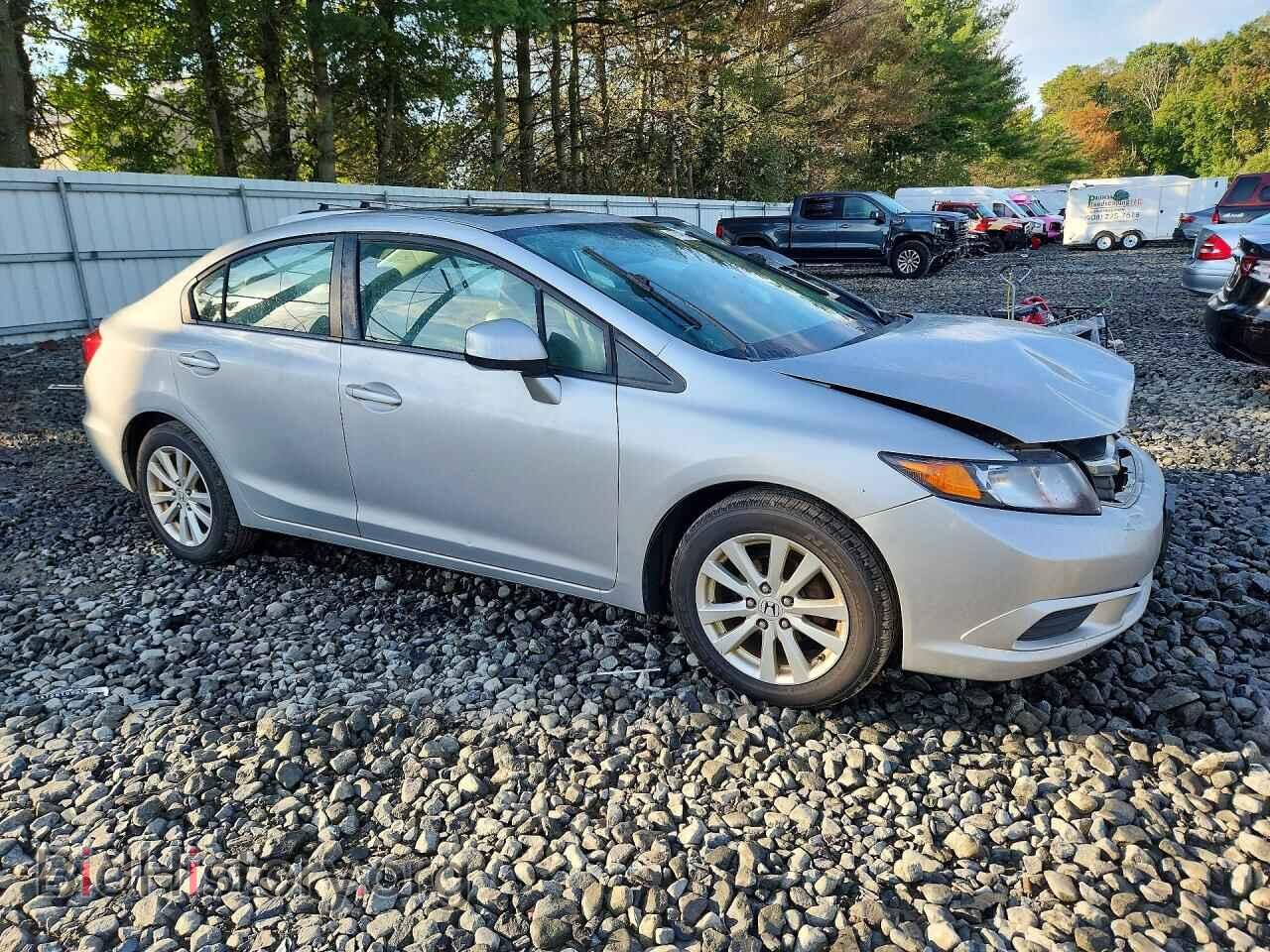 2012 HONDA CIVIC - VIN: 19XFB2F90CE301885 - Photo 4