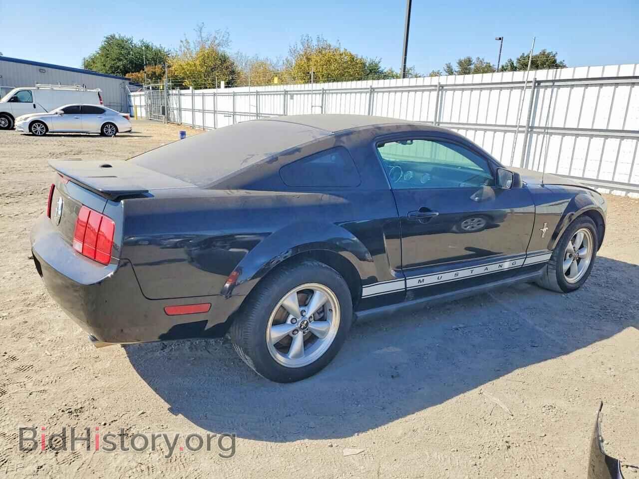 2007 FORD MUSTANG - VIN: 1ZVHT80N875367162 - Фото 3