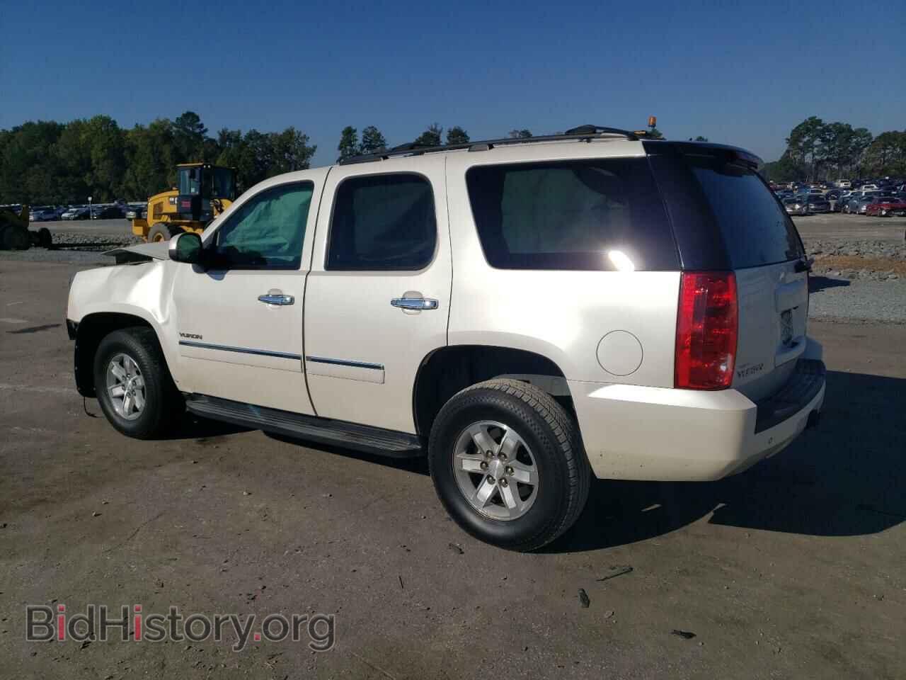 2013 GMC YUKON - VIN: 1GKS1CE05DR175883 - Фото 2