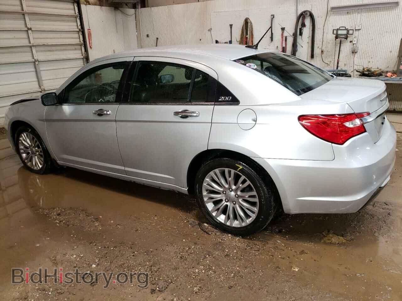 2012 CHRYSLER 200 - VIN: 1C3CCBCG5CN250466 - Фото 2