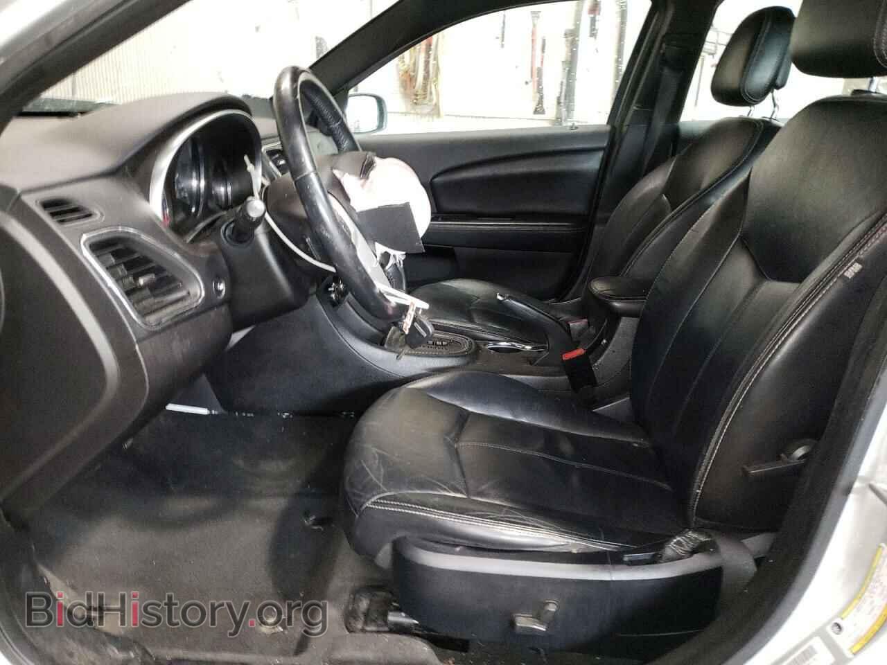 2012 CHRYSLER 200 - VIN: 1C3CCBCG5CN250466 - Фото 7