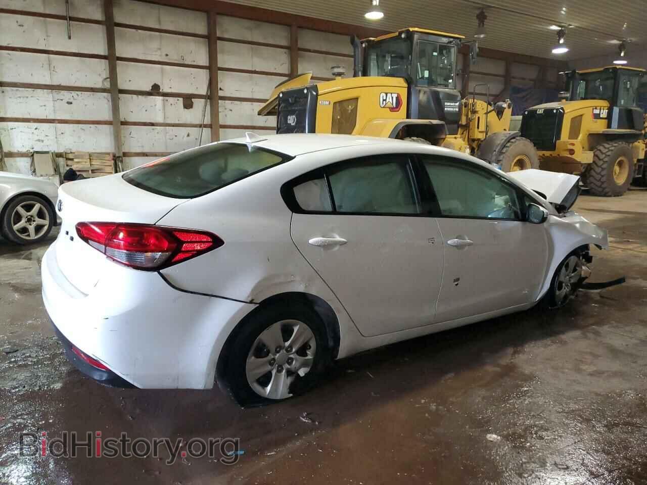 2017 KIA FORTE - VIN: 3KPFK4A76HE082696 - Фото 3