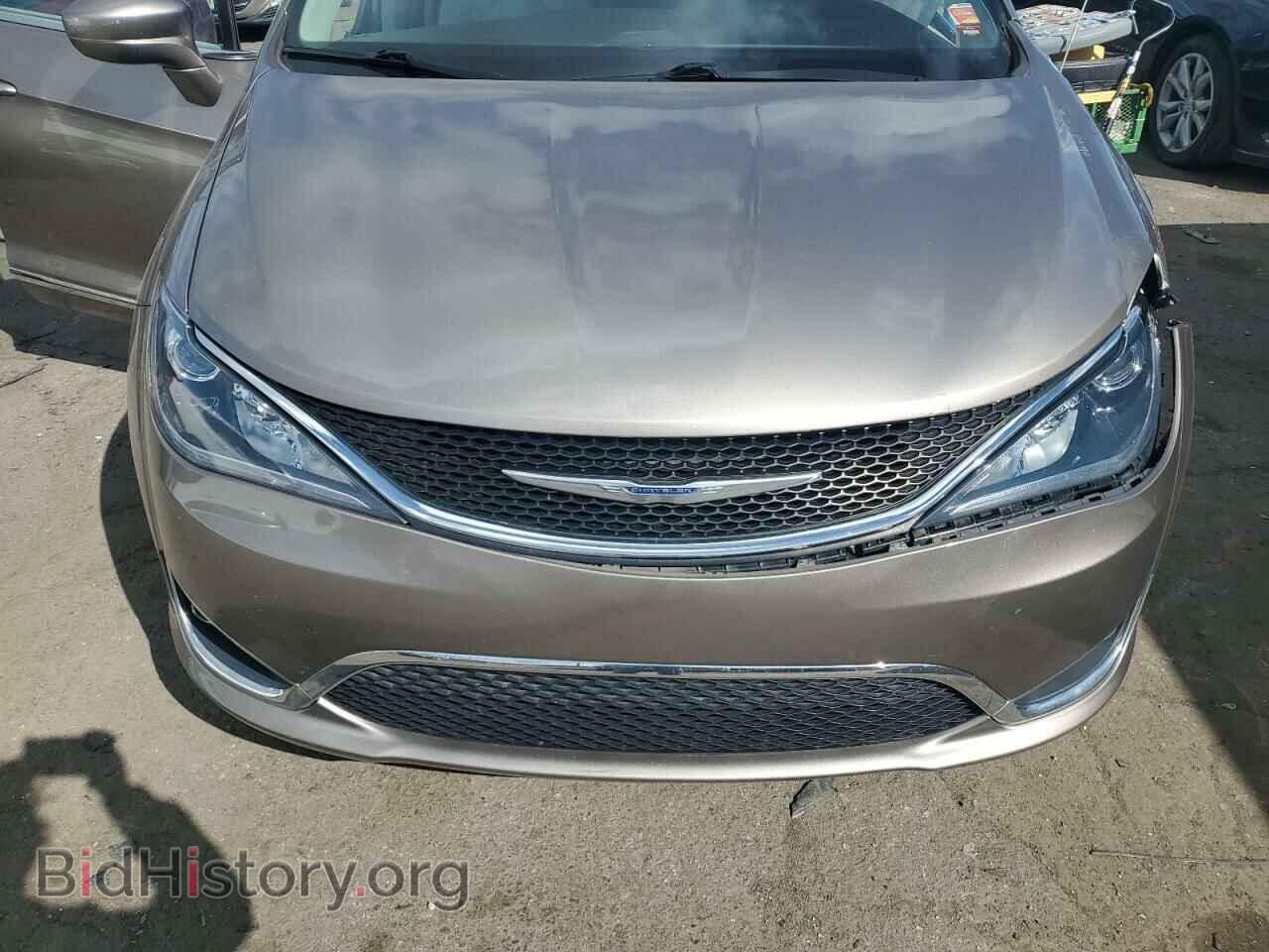 2017 CHRYSLER PACIFICA - VIN: 2C4RC1EG1HR840249 - Photo 12