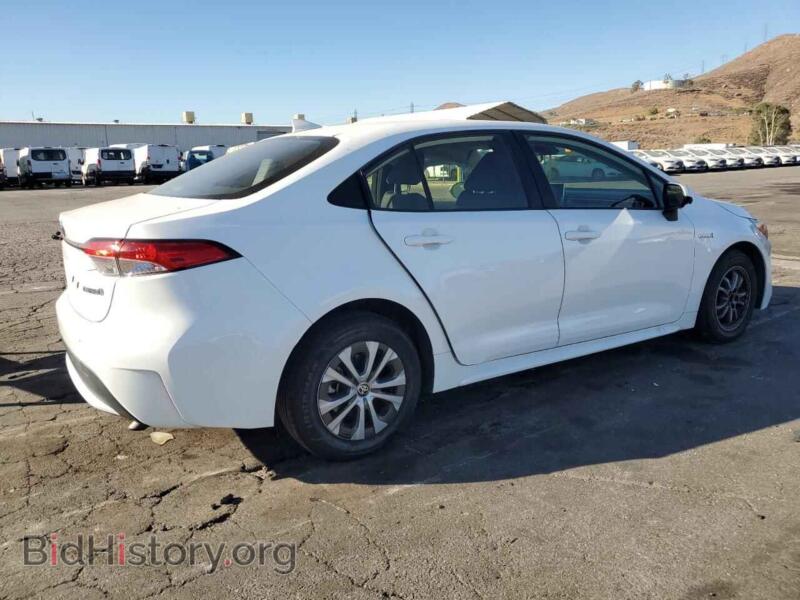 2020 Toyota COROLLA (VIN JTDEBRBE3LJ014938) — фото 3 из 14