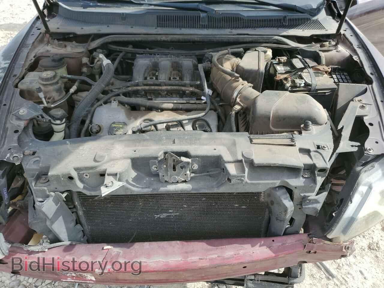 2011 FORD TAURUS - VIN: 1FAHP2FW5BG111178 - Фото 11