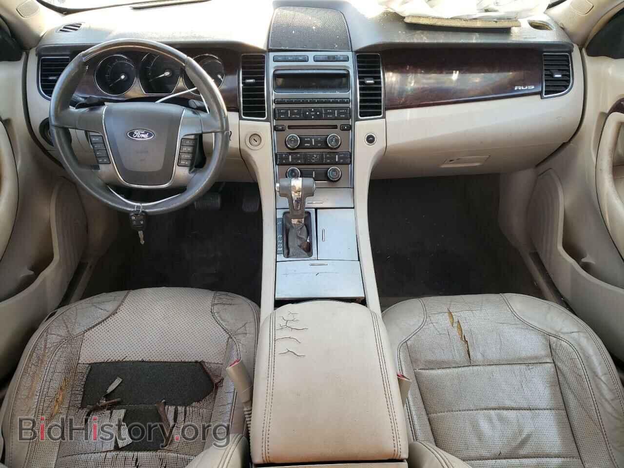 2011 FORD TAURUS - VIN: 1FAHP2FW5BG111178 - Фото 8