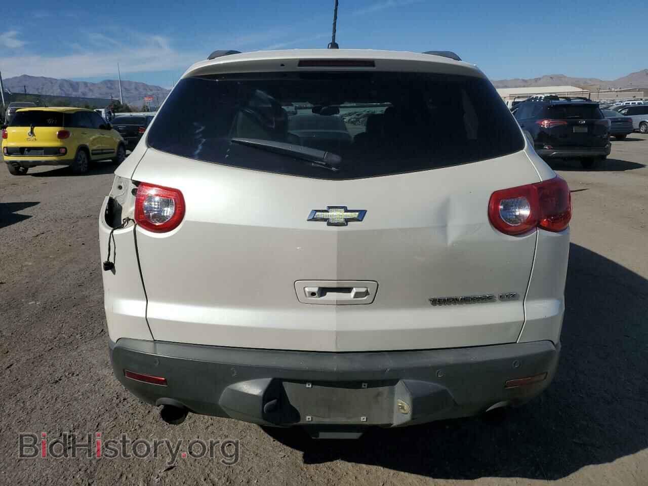 2011 CHEVROLET TRAVERSE - VIN: 1GNKRLED7BJ301543 - Фото 6