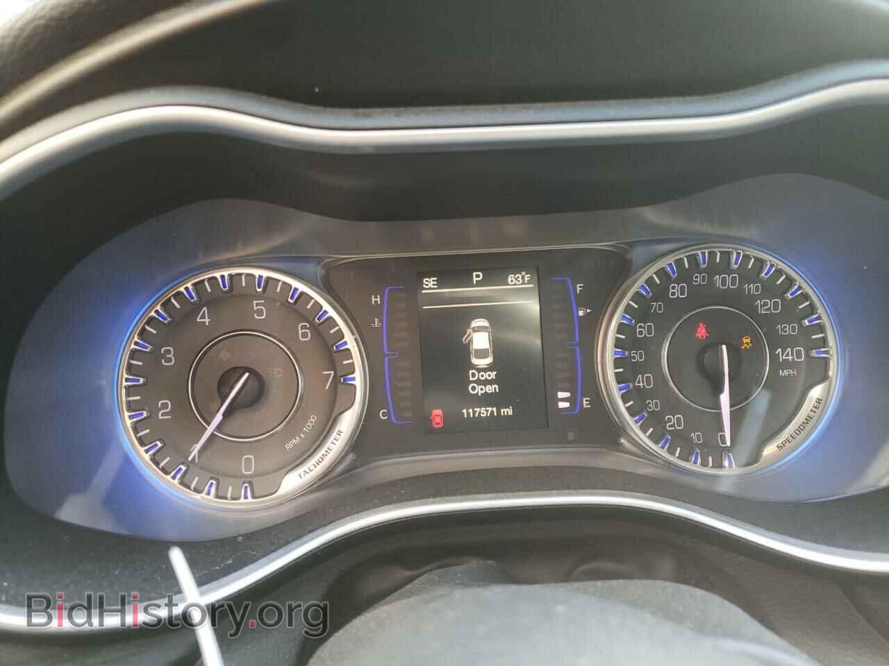 2015 CHRYSLER 200 - VIN: 1C3CCCAB7FN680730 - Фото 9