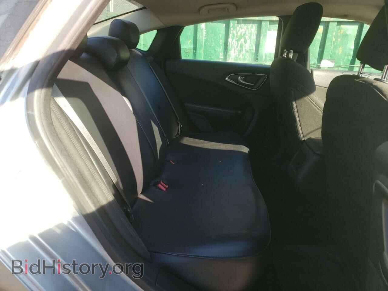 2015 CHRYSLER 200 - VIN: 1C3CCCAB7FN680730 - Фото 10