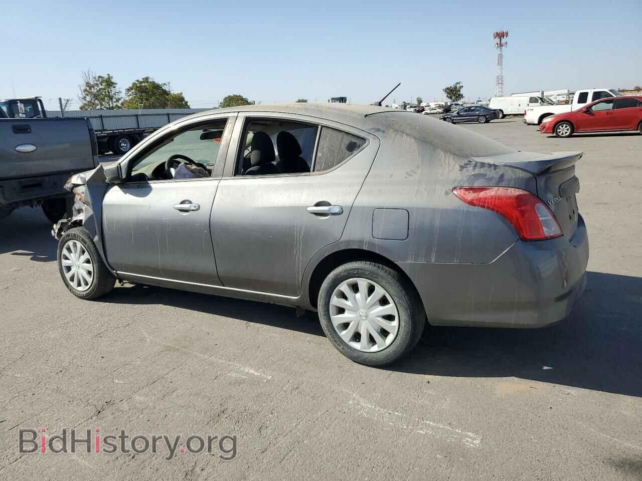 2016 NISSAN VERSA - VIN: 3N1CN7AP1GL810756 - Фото 2