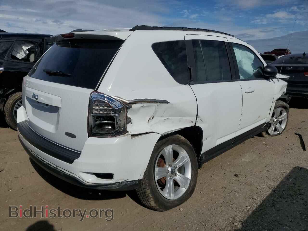 2012 JEEP COMPASS - VIN: 1C4NJCEA8CD636975 - Photo 3