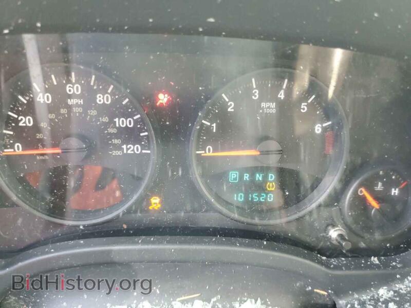 2012 Jeep COMPASS (VIN 1C4NJCEA8CD636975) — photo 9 of 14