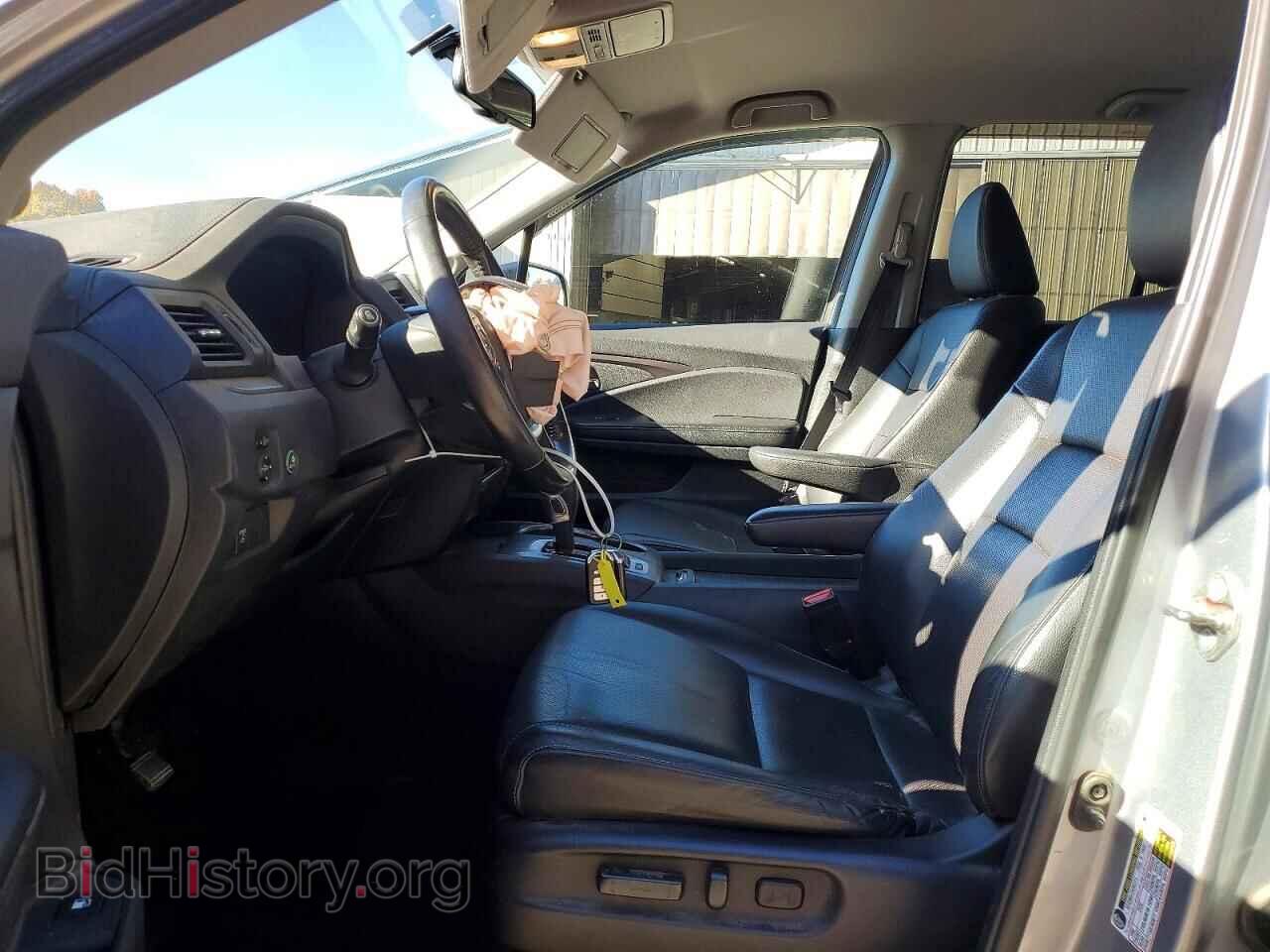 2017 Honda RIDGELINE (VIN 5FPYK3F63HB027014) — фото 7 из 15