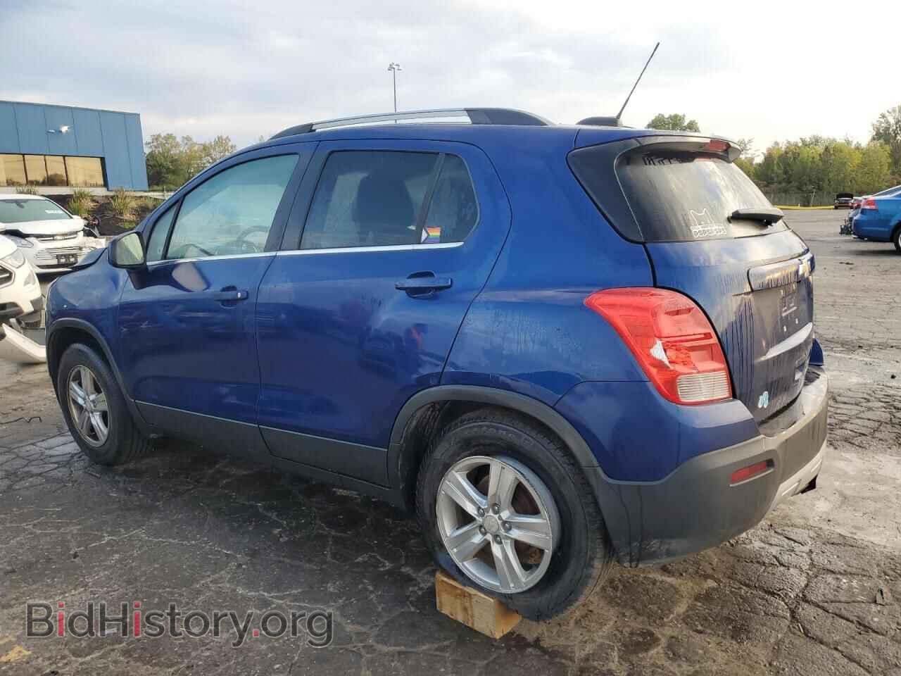 2016 CHEVROLET TRAX - VIN: 3GNCJLSB6GL137412 - Фото 2