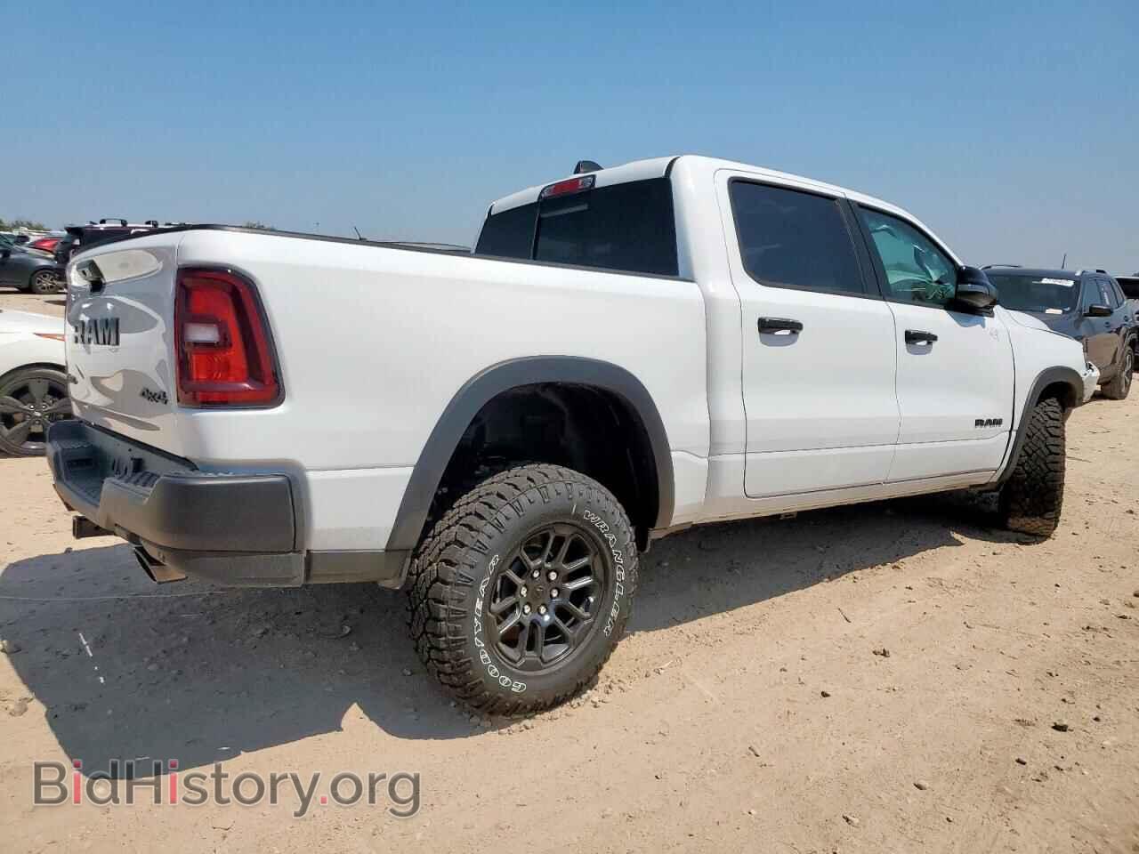 2025 RAM 1500 - VIN: 1C6SRFLP7SN724310 - Фото 3