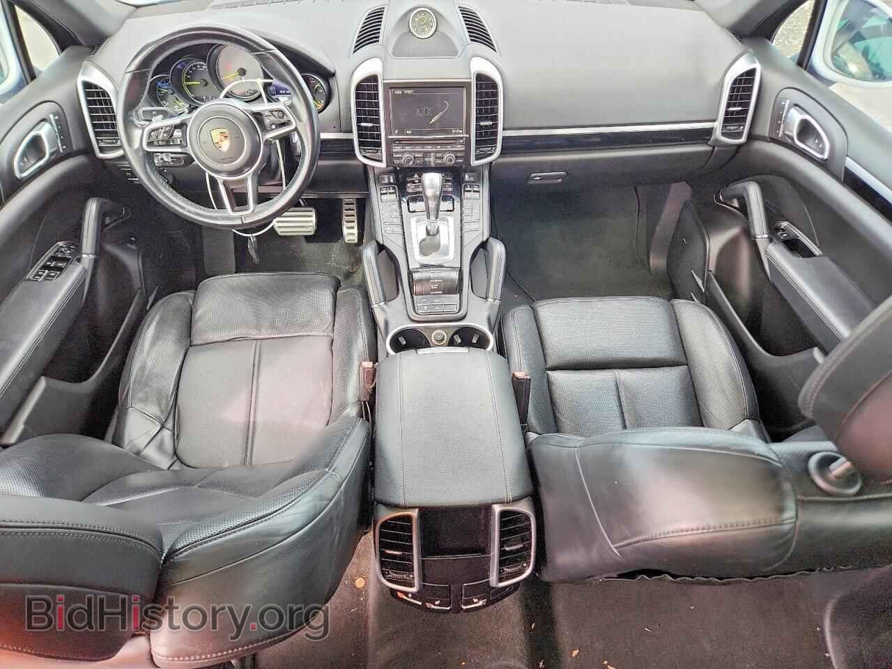 2016 PORSCHE CAYENNE - VIN: WP1AE2A23GLA17559 - Photo 8