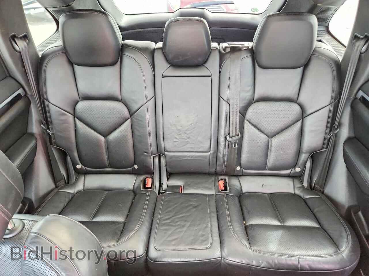 2016 PORSCHE CAYENNE - VIN: WP1AE2A23GLA17559 - Photo 10
