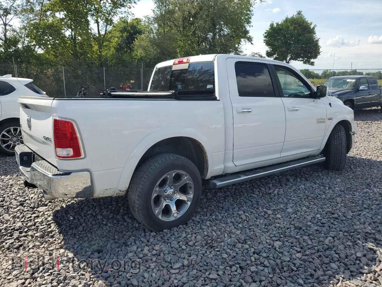2018 RAM 1500 - VIN: 1C6RR7NT3JS206712 - Фото 3