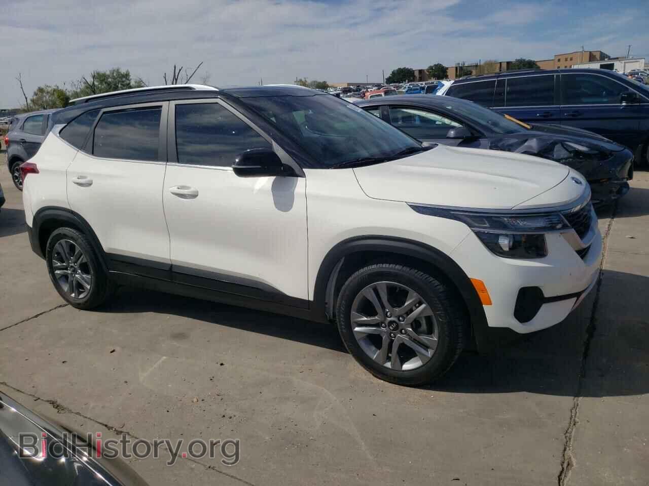 2021 KIA SELTOS - VIN: KNDEU2AA1M7205305 - Фото 4