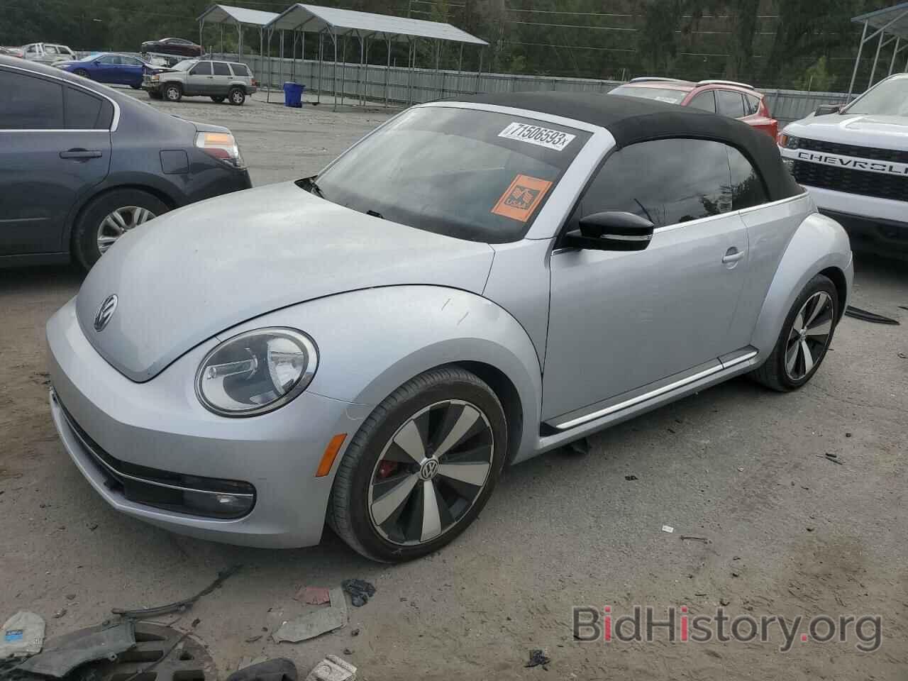 Photo 3VW7A7AT0CM800339 - VOLKSWAGEN BEETLE 2012