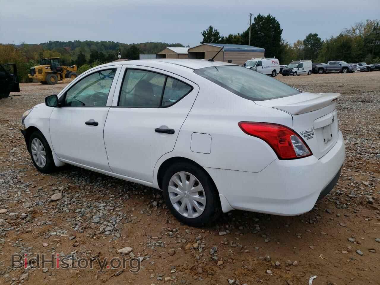 2017 NISSAN VERSA - VIN: 3N1CN7AP3HL902209 - Фото 2