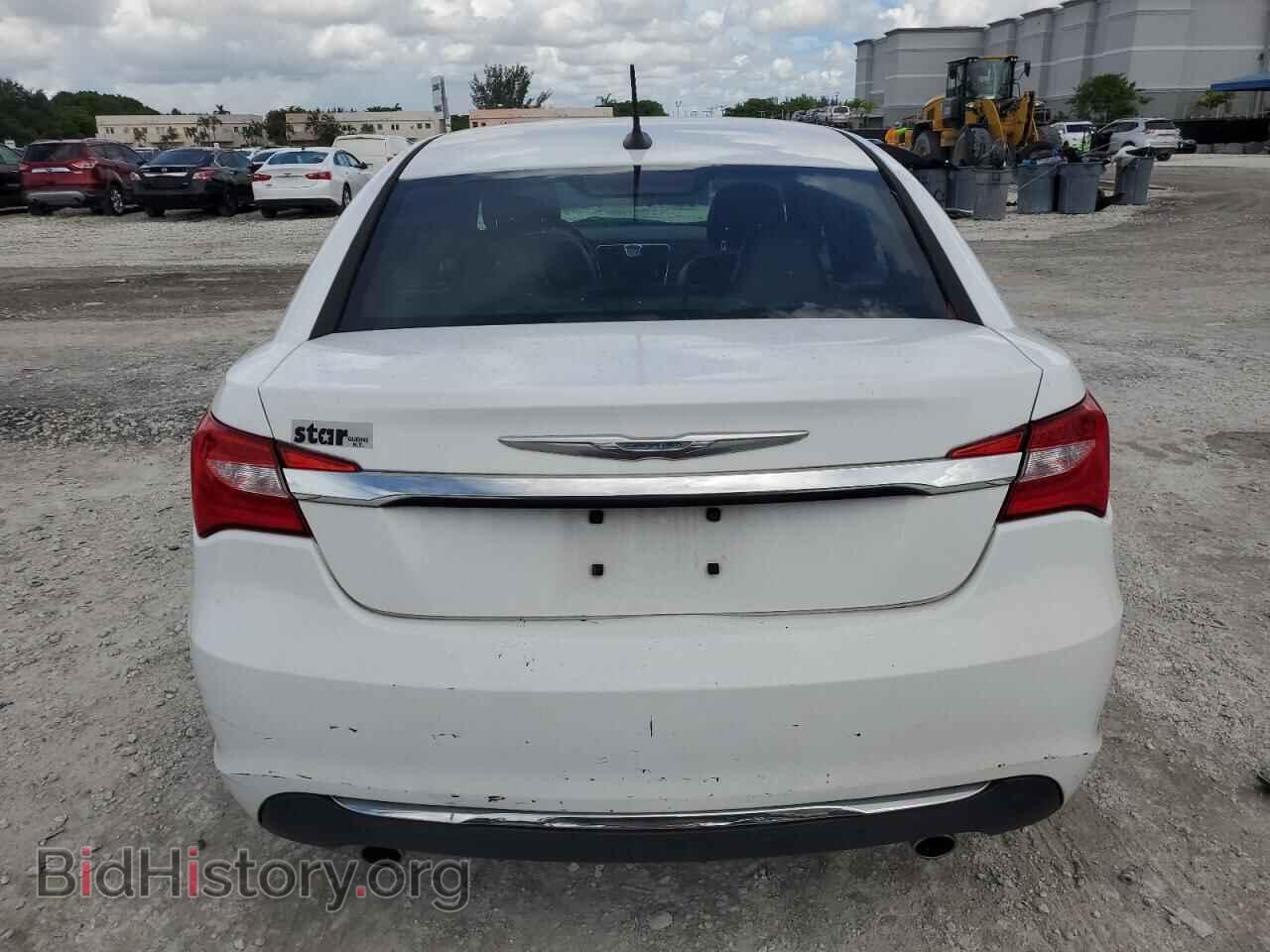 2014 CHRYSLER 200 - VIN: 1C3CCBCG4EN198105 - Фото 6