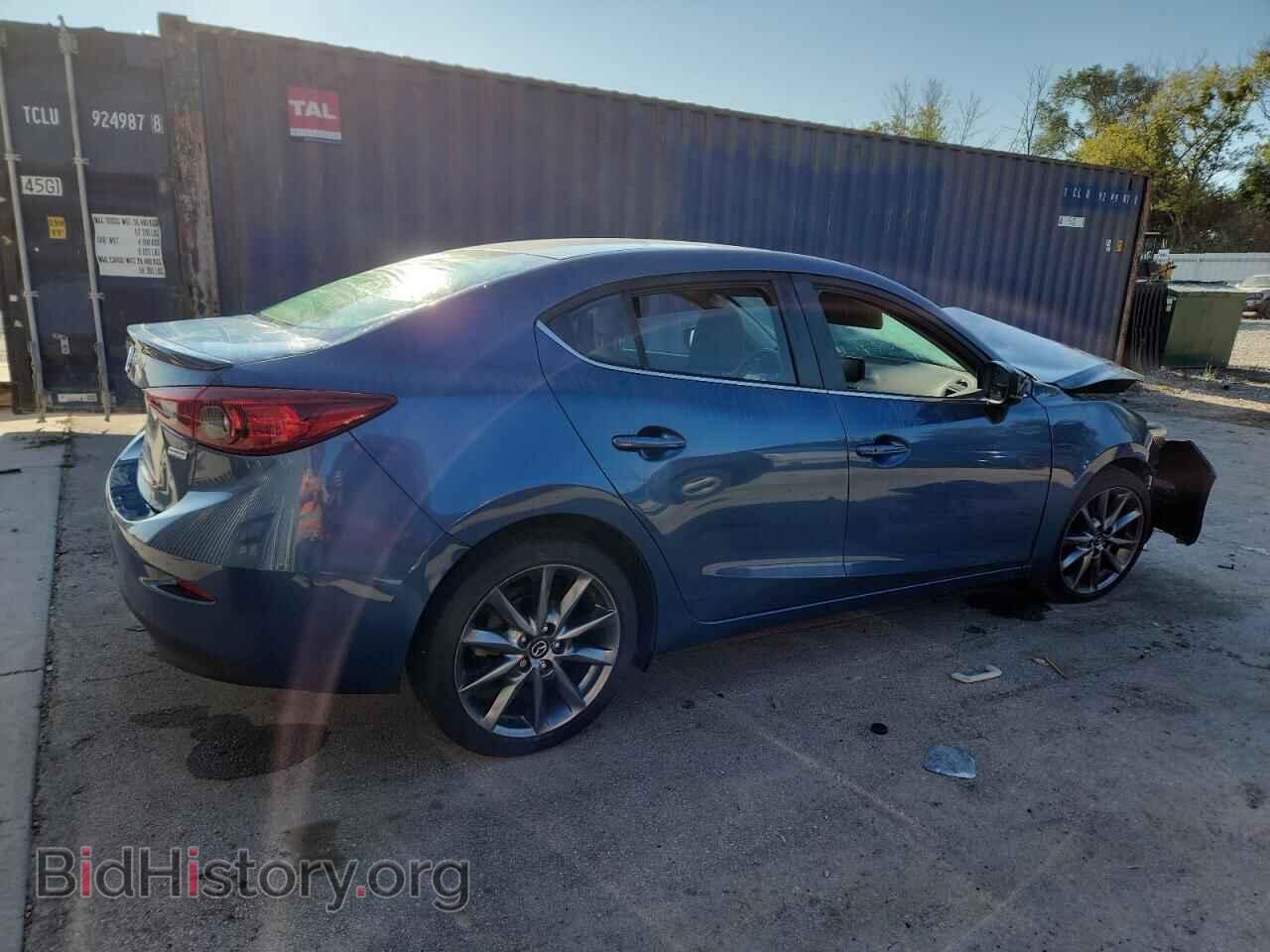 2018 MAZDA 3 - VIN: 3MZBN1V39JM190234 - Фото 3
