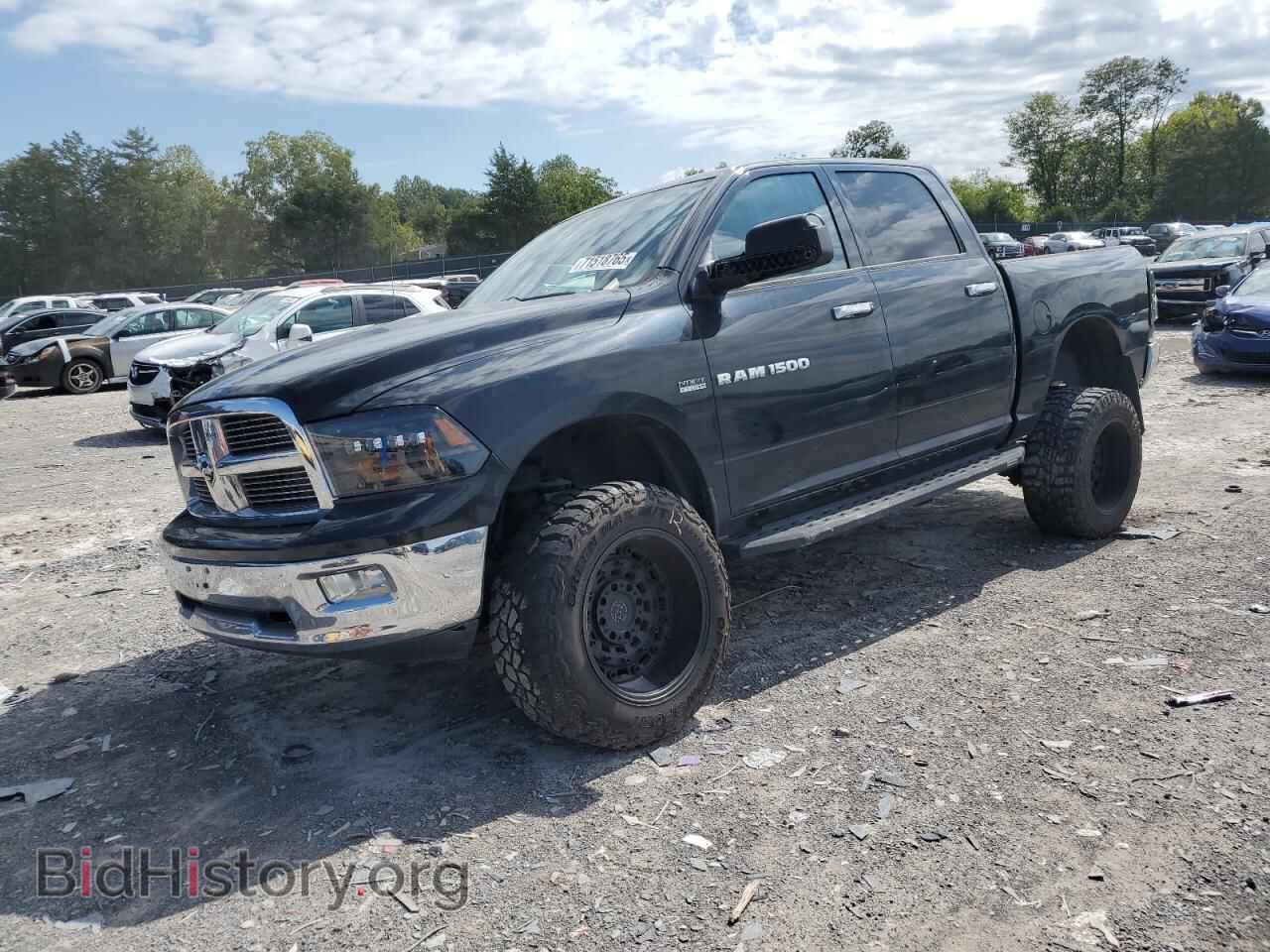 Photo 1D7RV1CT7BS662529 - DODGE All Models 2011