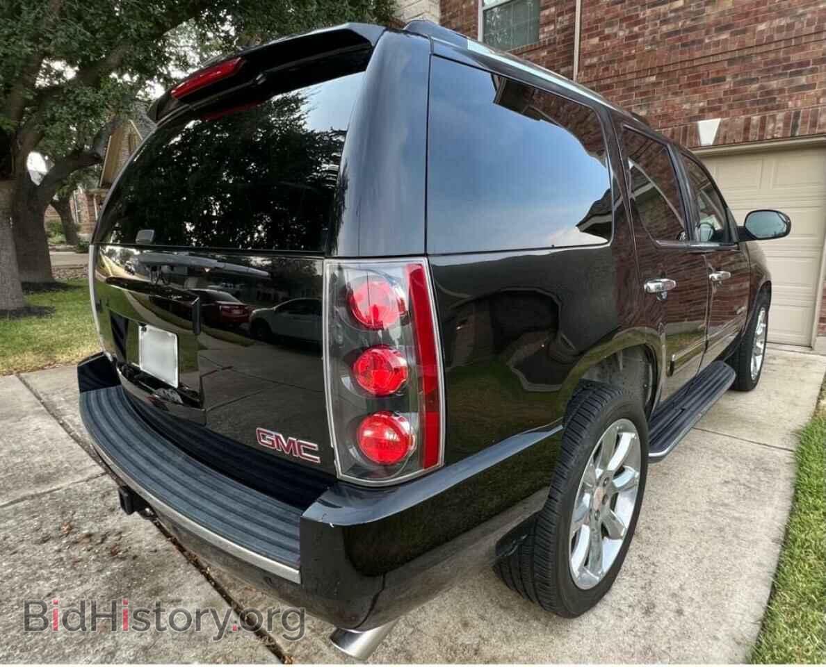 2012 GMC YUKON - VIN: 1GKS1EEF5CR308544 - Фото 4