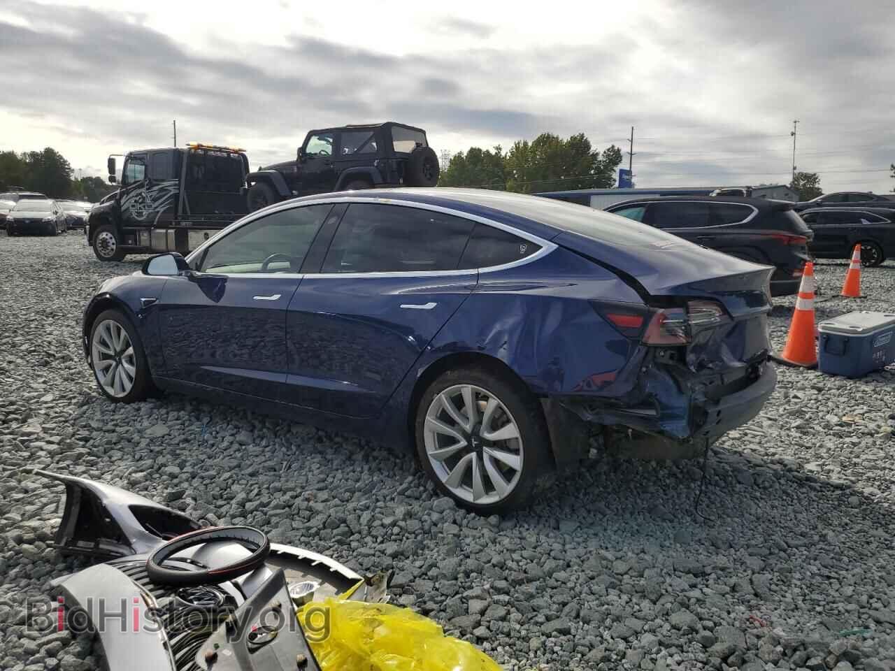 2018 TESLA MODEL 3 - VIN: 5YJ3E1EA0JF164342 - Фото 2
