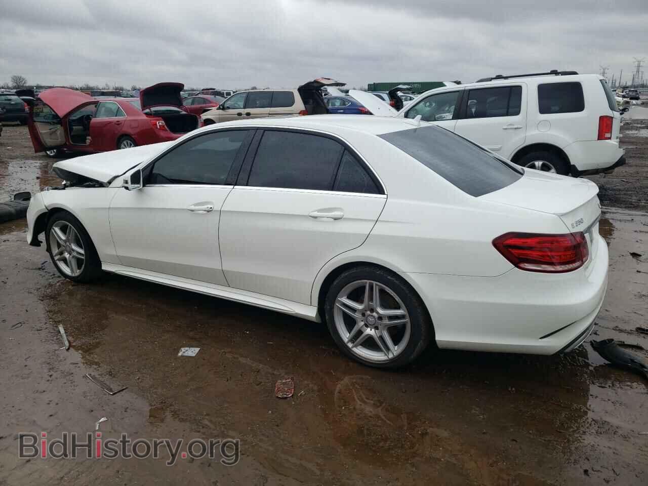 2014 MERCEDES-BENZ E-CLASS - VIN: WDDHF8JB0EA847446 - Фото 2