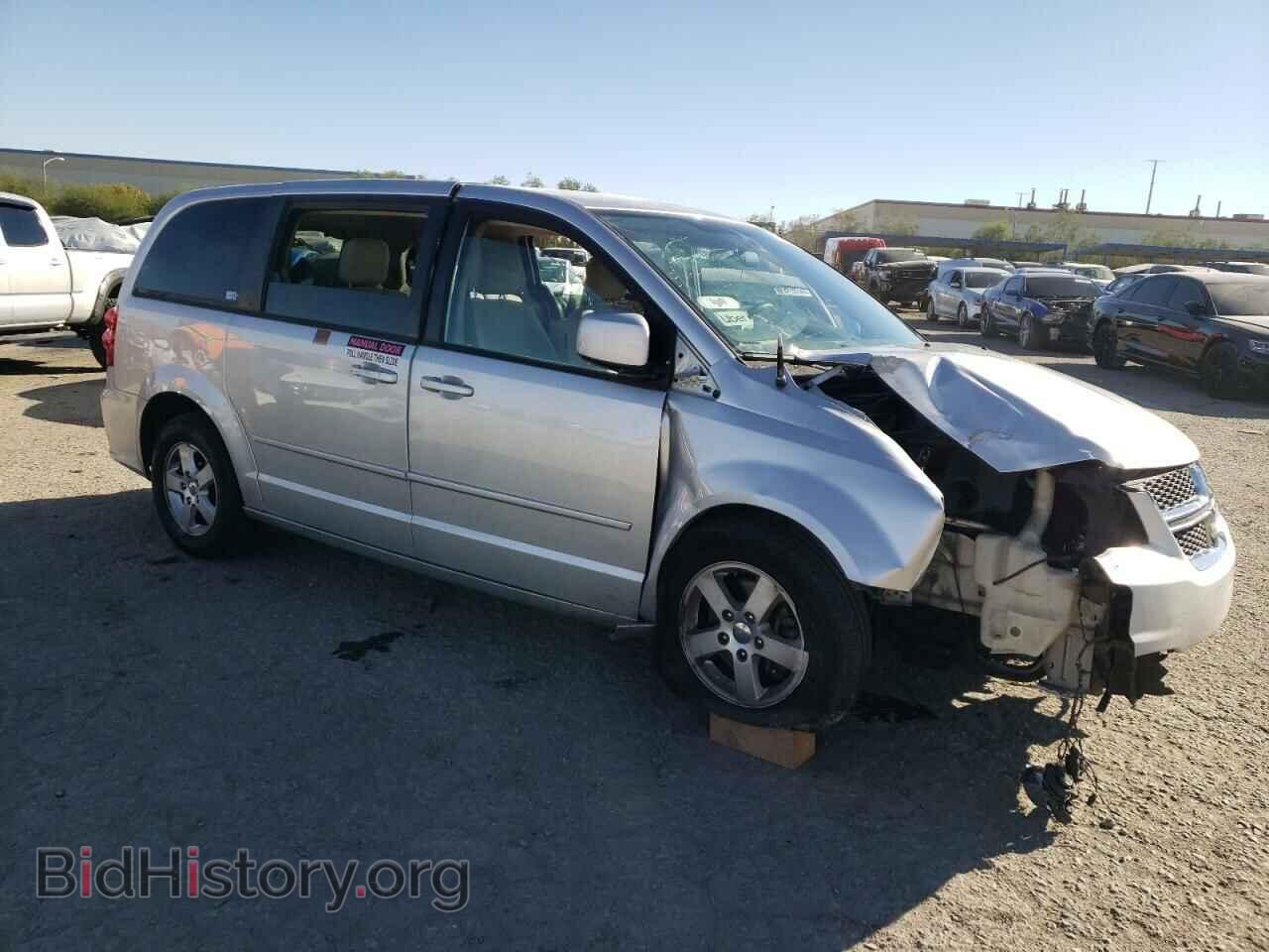 2011 DODGE CARAVAN - VIN: 2D4RN3DG2BR671926 - Фото 4
