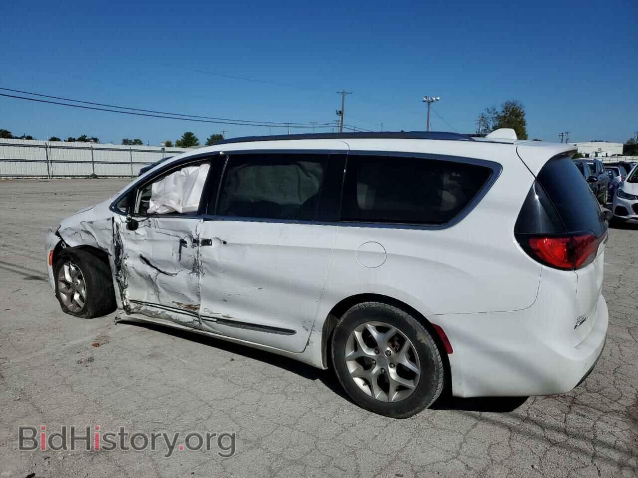 2020 CHRYSLER PACIFICA - VIN: 2C4RC1GG2LR130671 - Photo 2