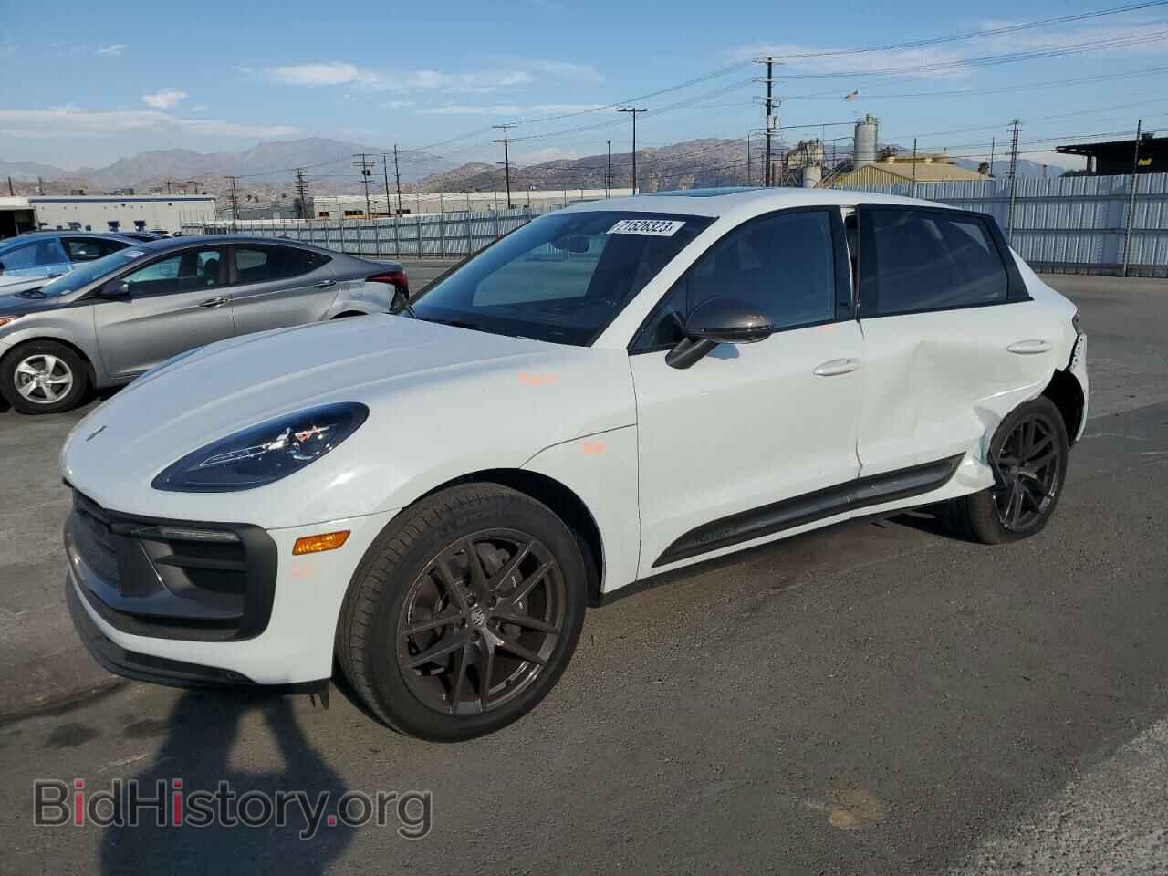 Фотография WP1AA2A53PLB01029 - PORSCHE MACAN BASE 2023
