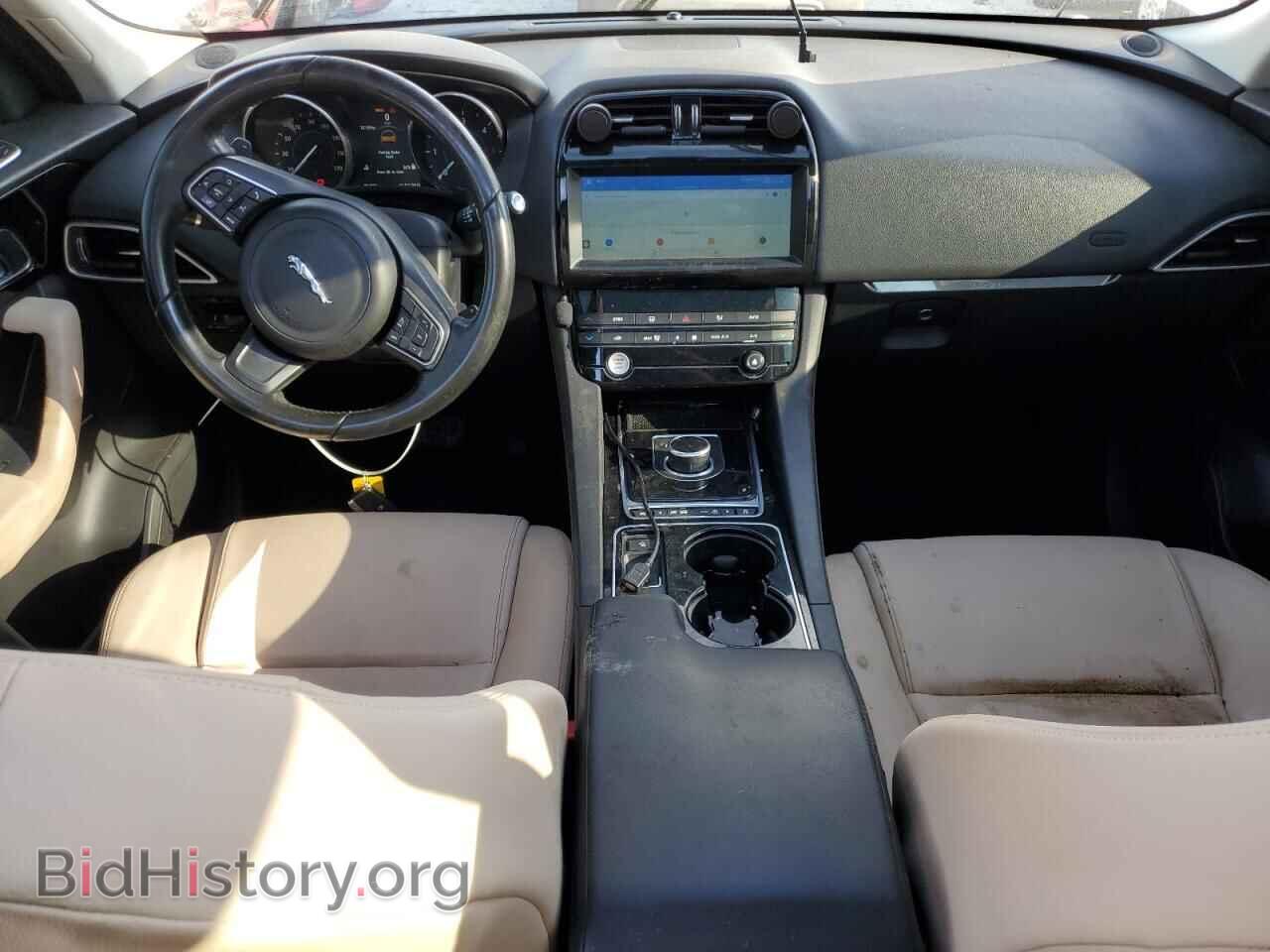2017 JAGUAR F-PACE - VIN: SADCS2BN3HA086281 - Фото 8